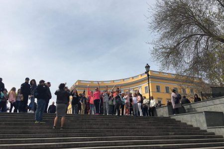 Во Всемирный день здоровья одесситы измеряли давление и прошли тест на ВИЧ (фото)