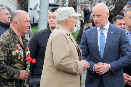 Одесса празднует 75 лет со дня освобождения от нацистских оккупантов (фоторепортаж)