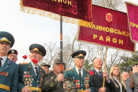 Одесса празднует 75 лет со дня освобождения от нацистских оккупантов (фоторепортаж)