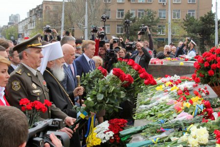 Одесса празднует 75 лет со дня освобождения от нацистских оккупантов (фоторепортаж)