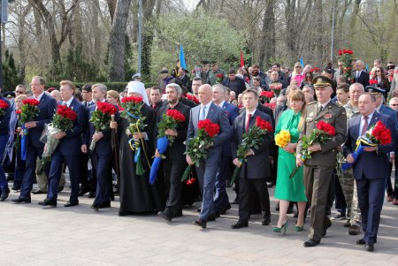 Одесса празднует 75 лет со дня освобождения от нацистских оккупантов (фоторепортаж)