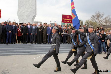 Одесситы отметили День освобождения родного города (фото)
