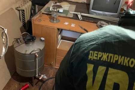 Задержанная группировка распространяла наркотики среди военных, что привело к смерти пограничника в Белгороде-Днестровском (фото)