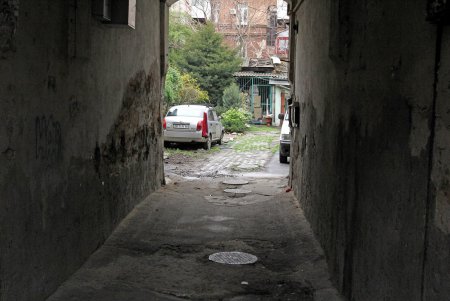 Тихий и уютный Вознесенский переулок (фоторепортаж)