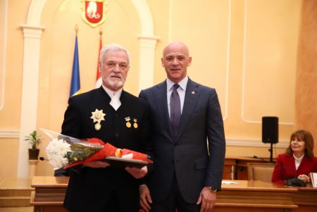 При вручении премий деятелям культуры мэр назвал Одессу интеркультурной столицей (фото) 