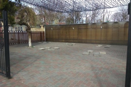 На улицах Одессы становится все меньше незаконных объектов торговли (фото)