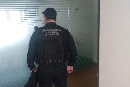 В районе Аркадии ложно минировали отель