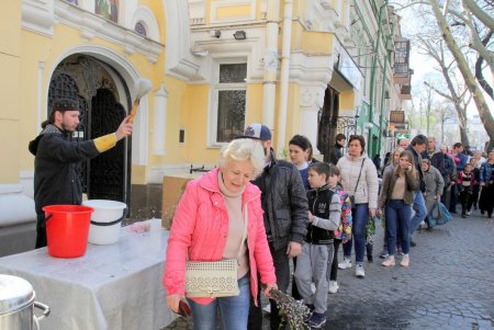 Одесситы празднуют Вербное воскресенье (фоторепортаж) 