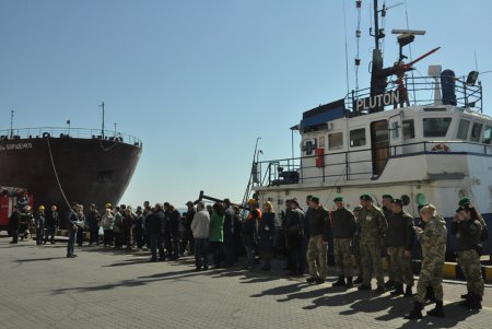 На Одесском морвокзале боролись с условным пожаром (фото)