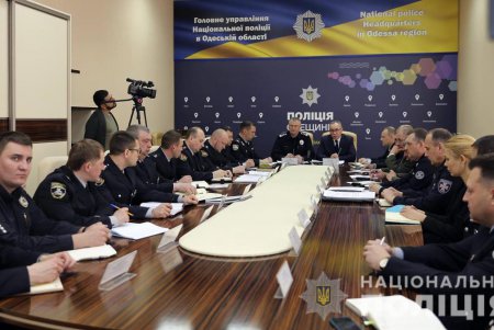 В эти минуты одесской полиции представляют нового начальника (обновлено, фото)
