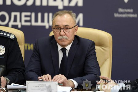 В эти минуты одесской полиции представляют нового начальника (обновлено, фото)