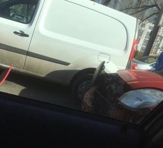Небольшая авария стала причиной крупной пробки на Таирова (фото)