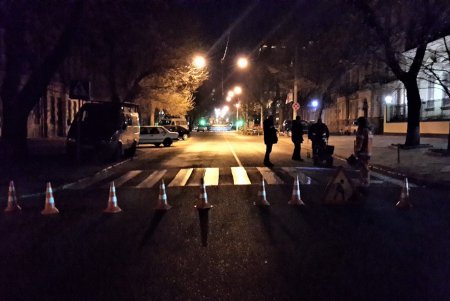 Возле детского сада на Черемушках установили шумовые полосы (фото)