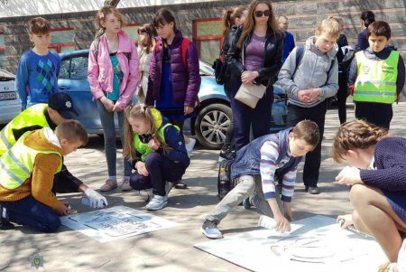 Одесские школьники приняли участие в акциях «Безопасные дороги» и «Безопасность пешеходов»  (фото)