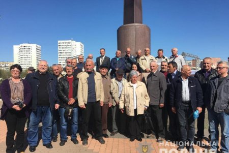Правоохранители почтили память ликвидаторов аварии на Чернобыльской атомной станции (фото)