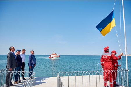 В Затоке будет базироваться поисково-спасательный катер (фото)