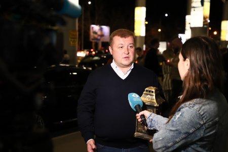 В Одессу прибыл Благодатный огонь из Иерусалима (фото)