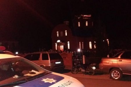 Пасхальная ночь в храмах Одесской области прошла без проишествий (фото)