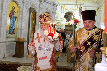 Всенощная служба в Свято-Преображенском кафедральном соборе (фоторепортаж)