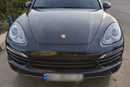 Измаильские ограничники обнаружили в «Porsche» 270 патронов (фото, видео)
