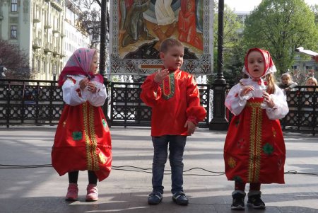В Горсаду прошел фестиваль «Пасхальная радость» (фото)