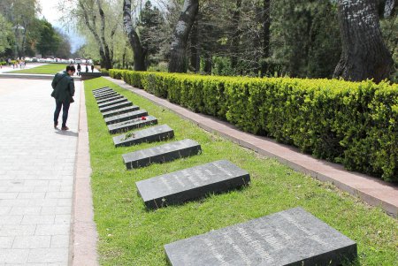 74 года назад Одесса стала «городом – героем» (фоторепортаж) 
