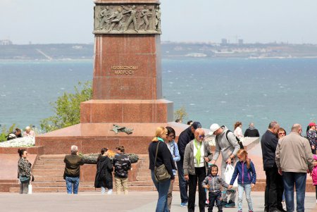 74 года назад Одесса стала «городом – героем» (фоторепортаж) 