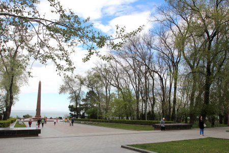 74 года назад Одесса стала «городом – героем» (фоторепортаж) 