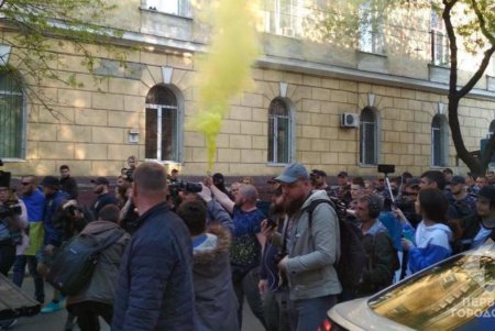 На улицах Одессы проходит «Марш украинского порядка» (фото)