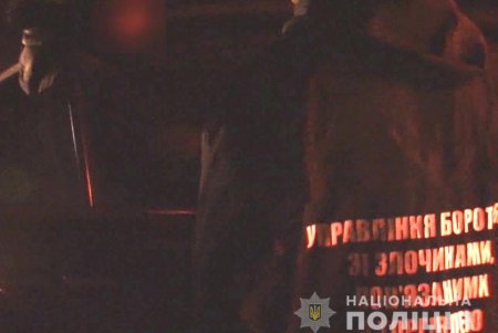 В центре Одессы задержаны более 20 проституток (фото, видео)