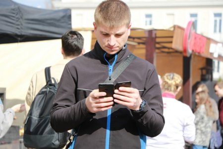Одиночество среди людей (фоторепортаж)