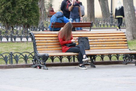 Одиночество среди людей (фоторепортаж)
