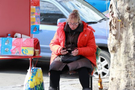 Одиночество среди людей (фоторепортаж)