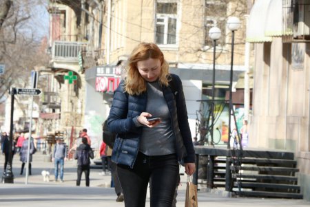Одиночество среди людей (фоторепортаж)