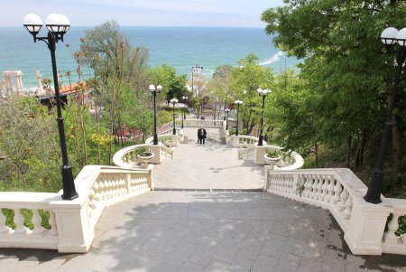 Гагаринское плато: сочетание истории и безликой современности (фоторепортаж) 