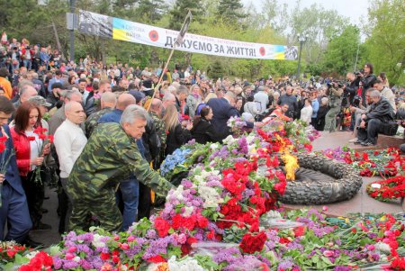 День Победы на Аллее славы (фоторепортаж)