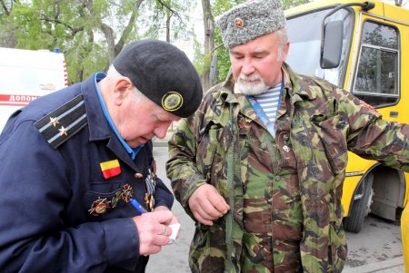 День Победы на Аллее славы (фоторепортаж)