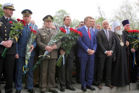 День Победы на Аллее славы (фоторепортаж)