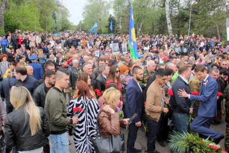 День Победы на Аллее славы (фоторепортаж)