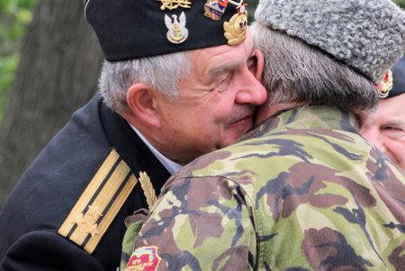 День Победы на Аллее славы (фоторепортаж)