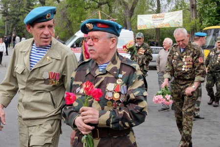 День Победы на Аллее славы (фоторепортаж)