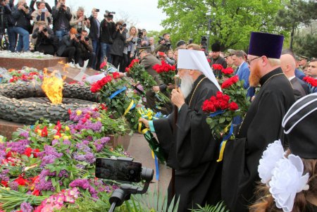 День Победы на Аллее славы (фоторепортаж)