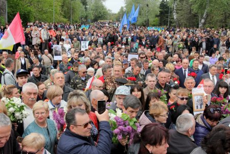 День Победы на Аллее славы (фоторепортаж)
