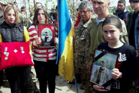В Одесской области простились с погибшим на Донбассе морпехом