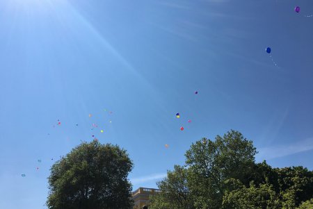 День Матери в Одессе отпраздновали ярким флешмобом (фото, видео)