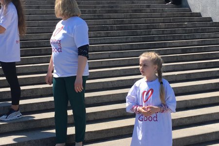День Матери в Одессе отпраздновали ярким флешмобом (фото, видео)