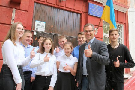 В одной из старейших школ на Молдаванке проводится капитальный ремонт (фото)