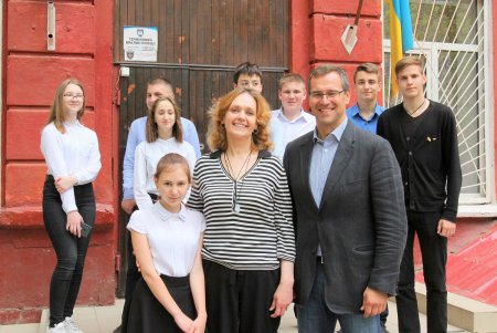 В одной из старейших школ на Молдаванке проводится капитальный ремонт (фото)
