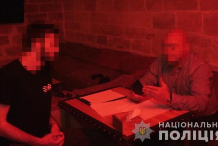 Правоохранители провели профилактический рейд по увеселительным заведениям Одессы (фото, видео) 