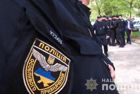 В рамках профилактической отработки правоохранители проверяют рынки и развлекательные заведения города (фото, видео)